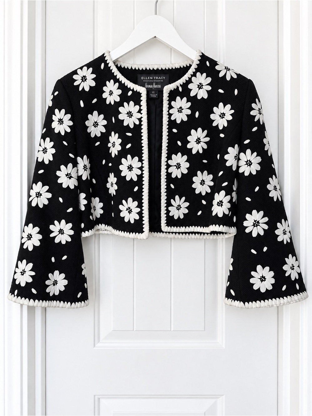 Ellen Tracy Neiman Marcus Black White Floral Cropped Jacket Flared Sleeve Sz 12
